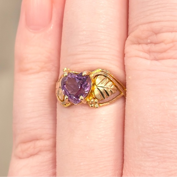 Vintage 10K Black Hills Gold Amethyst Heart Ring, Size 6.5 Solitaire, Coleman Co - Picture 9 of 16